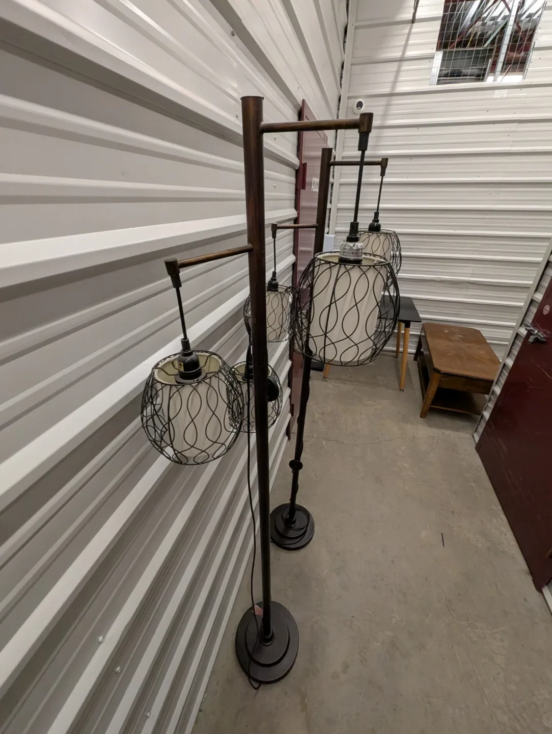 Floor Lamp with Globe Shades - Bronze Finish image indicator(3)