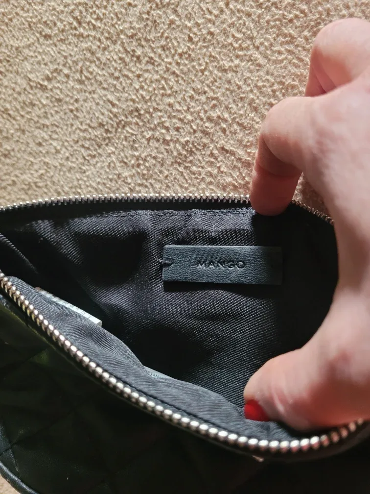 Mango Black Quilted Wristlet image indicator(2)