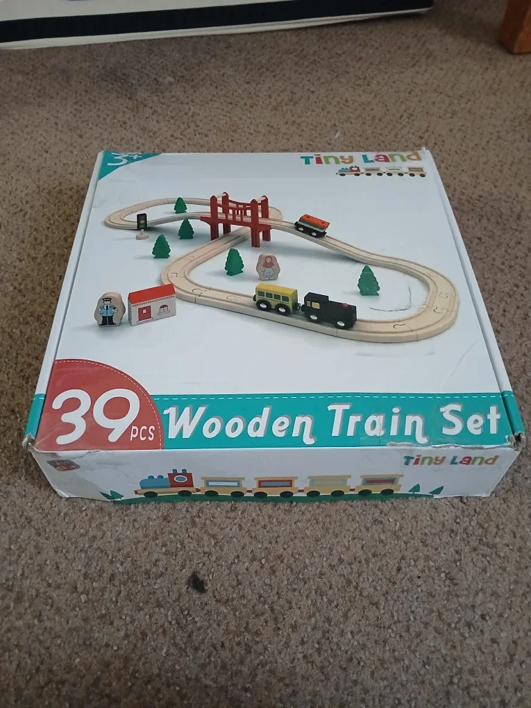 Tiny Land Wooden Train Set - 39 pcs image indicator(2)