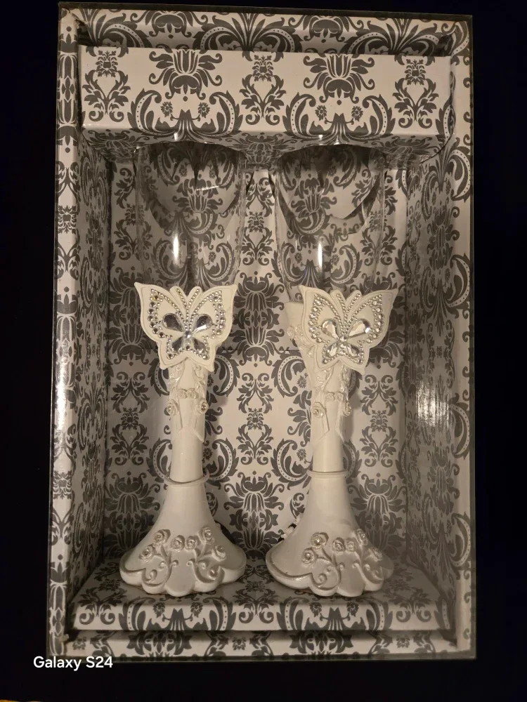 Butterfly Wedding Champagne Flutes - New in Box
