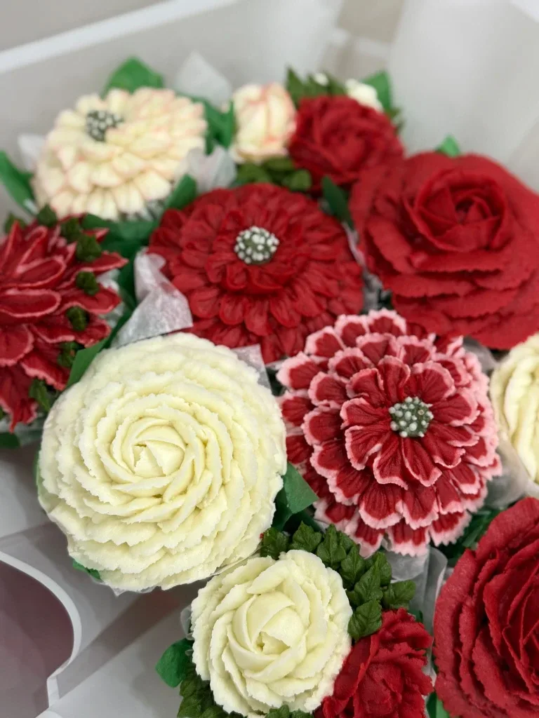 🧁💐 Cupcake Flower Bouquet 💐🧁 image indicator(5)