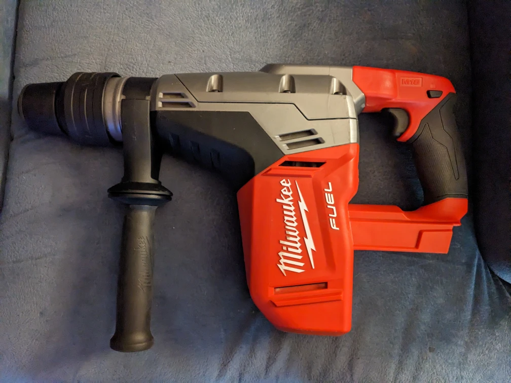 Milwaukee FUEL Rotary Hammer Drill