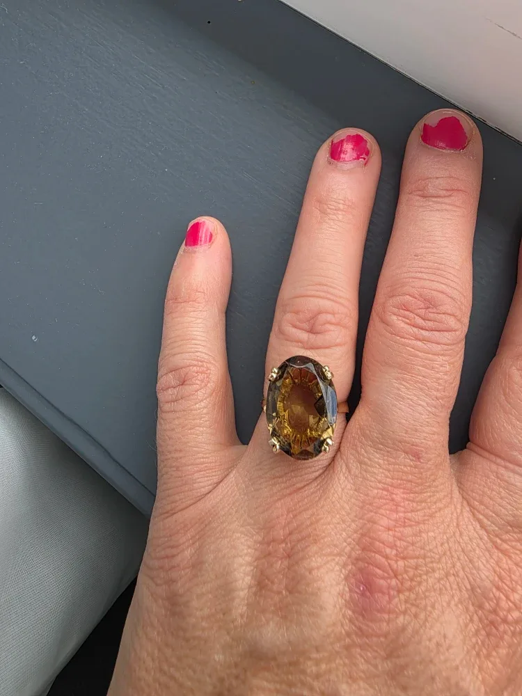Vintage 10ct Gold Smokey Quartz Cocktail Ring - Size O image indicator(2)