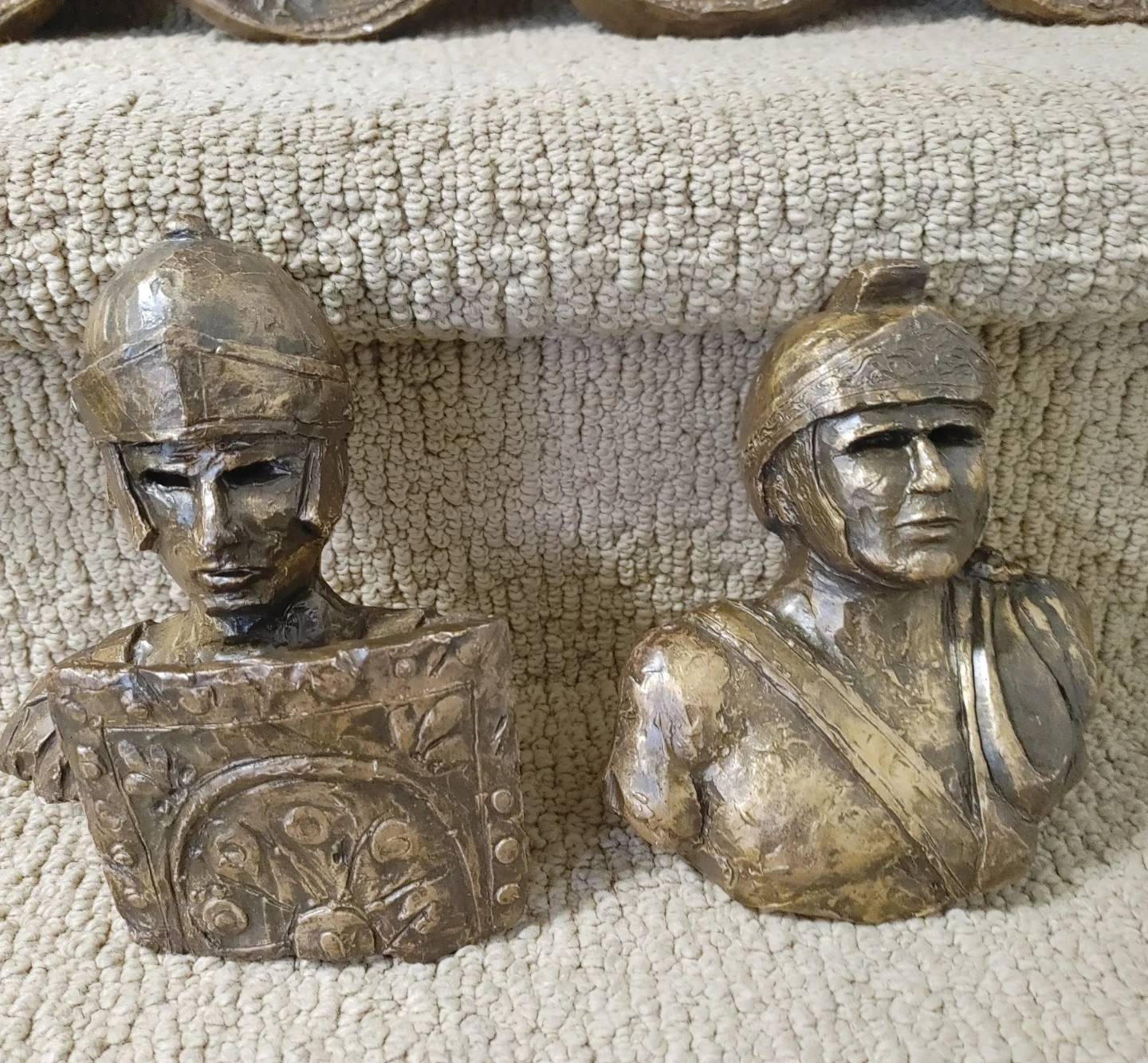 Roman Emperor Busts & Coins - Bronze Finish - photo 5