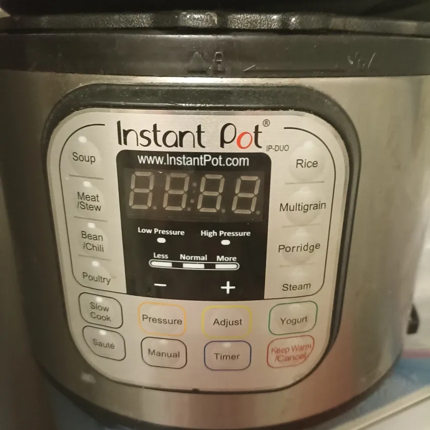 ‼️Moving Sale‼️Instant Pot Duo 7 in 1