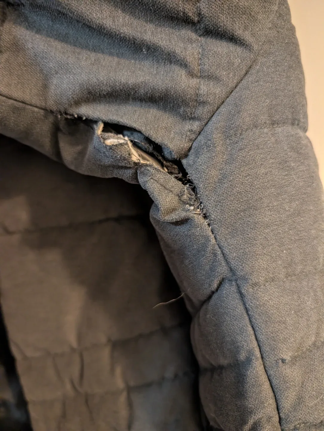 McKinley Puffer Jacket - Size XS image indicator(5)