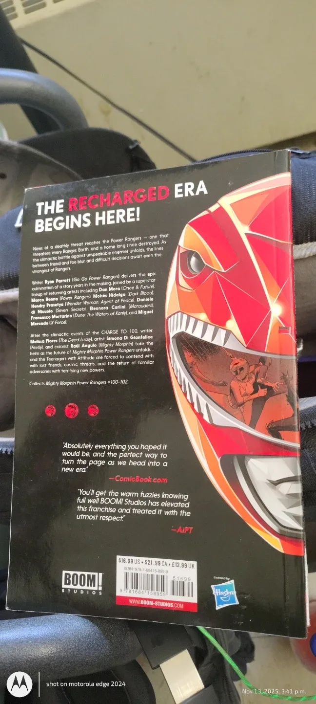 Mighty Morphin Power Rangers Recharged Vol 1 image indicator(2)