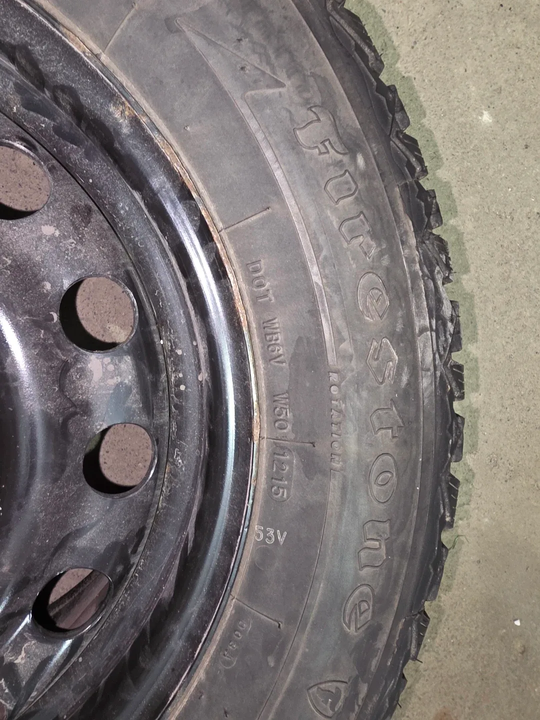 Firestone Winterforce 215/65R16 Tires image indicator(4)