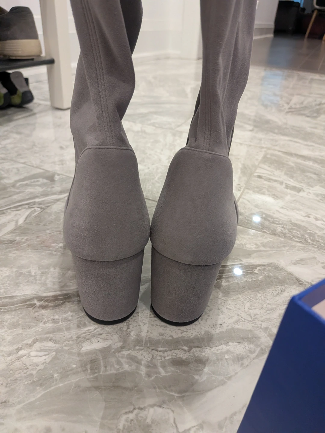 Stuart Weitzman Tieland grey suede - Size 9.5 - photo 4