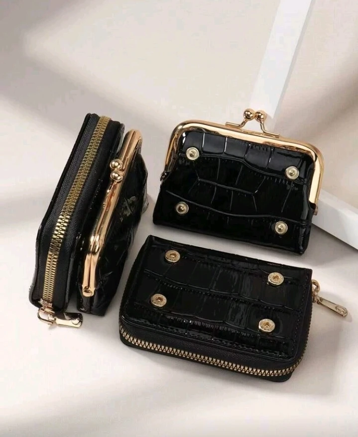 Give back lost wallet