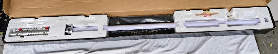 New Star Wars Signature Series Darth Maul Battle Light Saber image indicator(2)