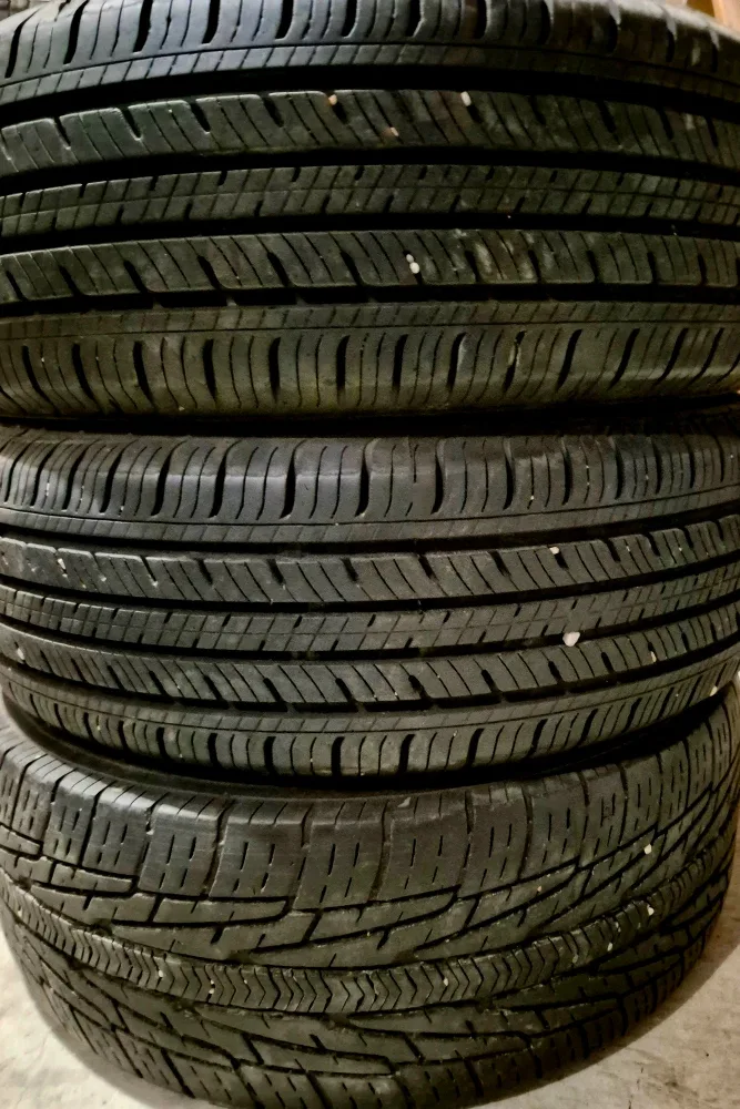 Good Set of 3 All Season Tires Size 205 60 R16 M+S *DEAL*