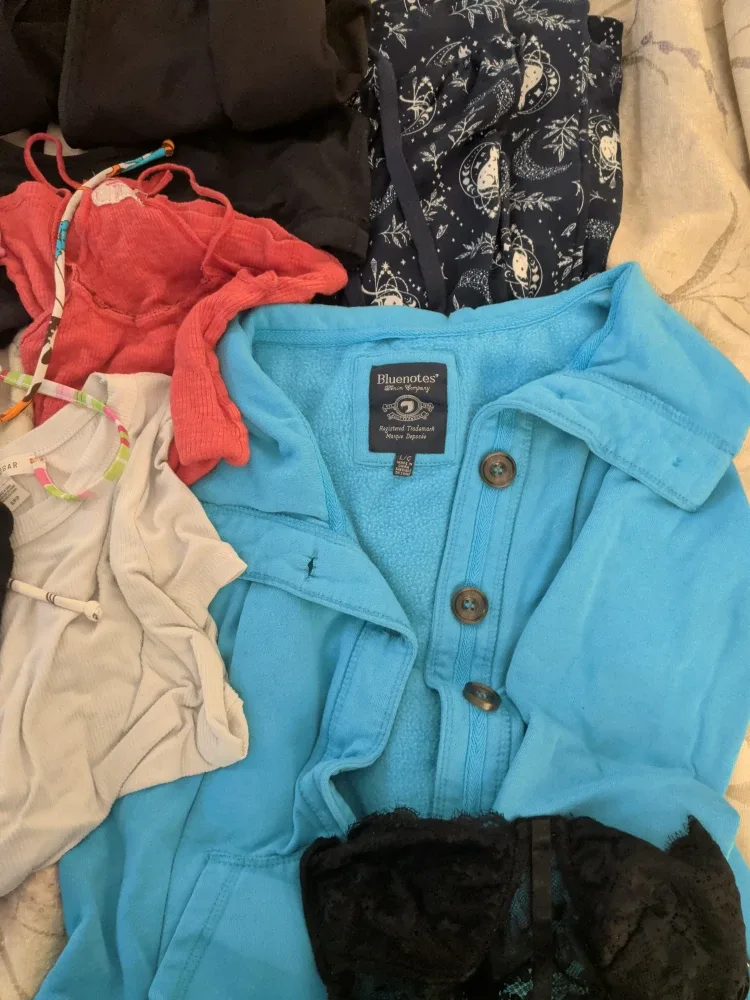 Mixed Clothing Lot image indicator(10)