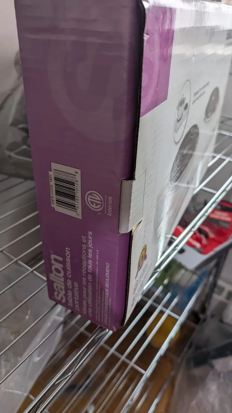 Salton Portable Cooktop - Like New! image indicator(3)