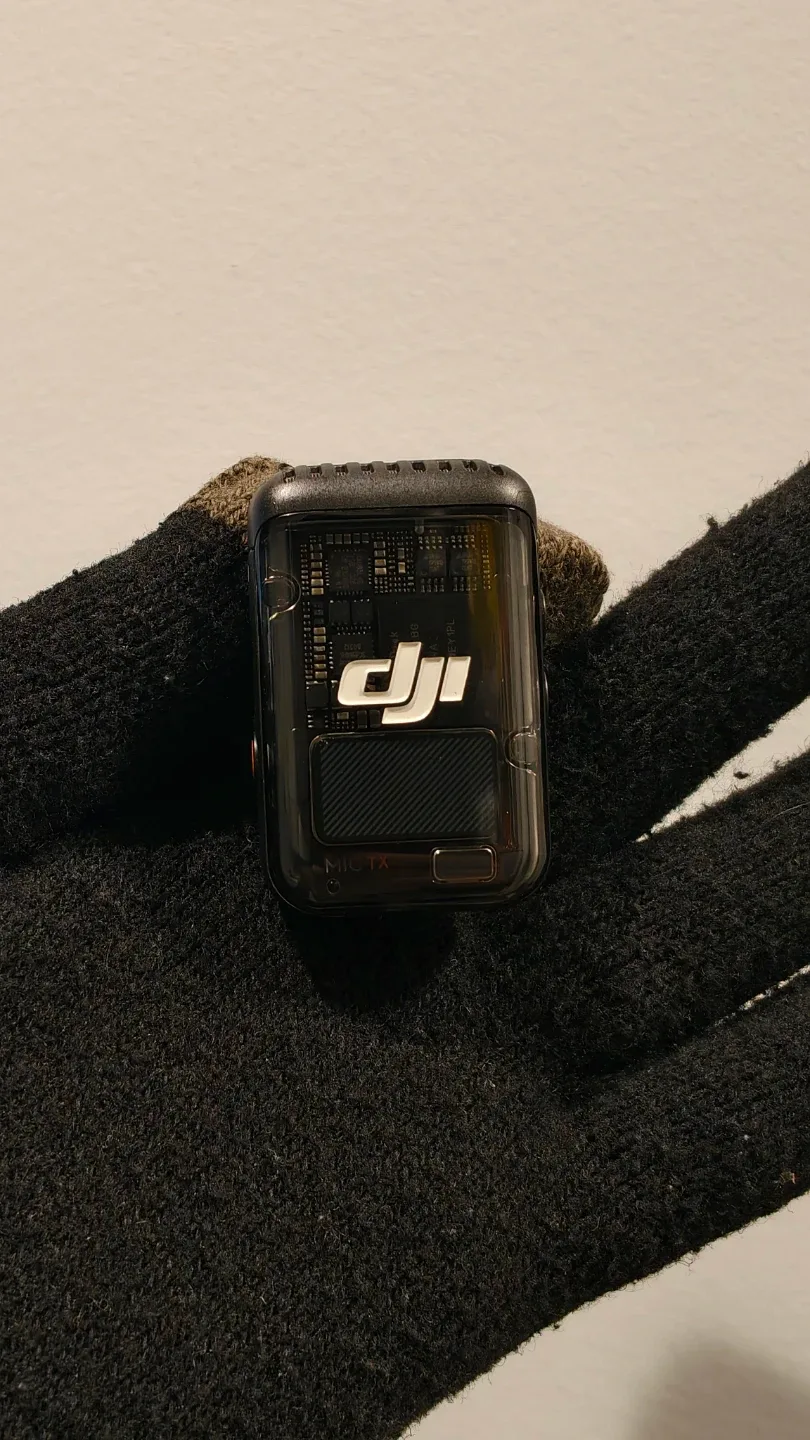 DJI Mic TX Wireless Microphone Transmitter image indicator(4)