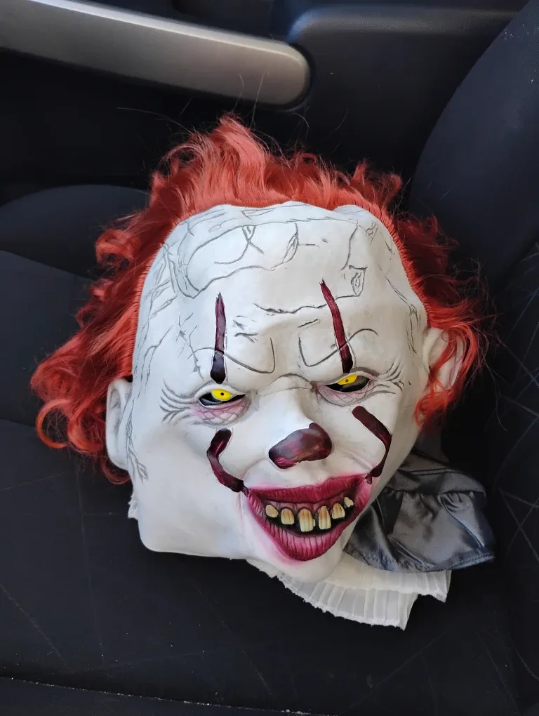 Pennywise Costume - XL