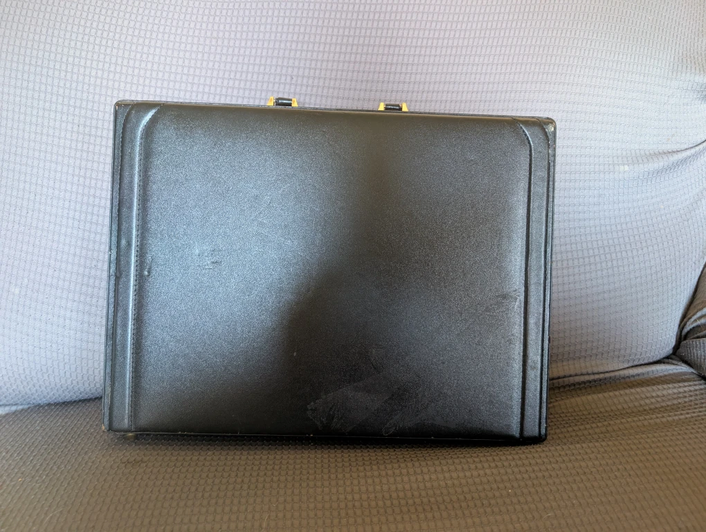 Expanding Leather Briefcase - photo 2