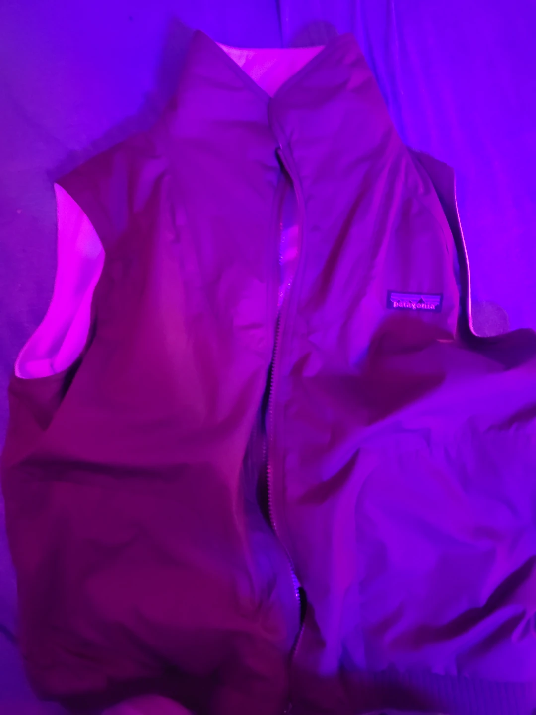 Patagonia Vest - Burgundy & White reversable - photo 4