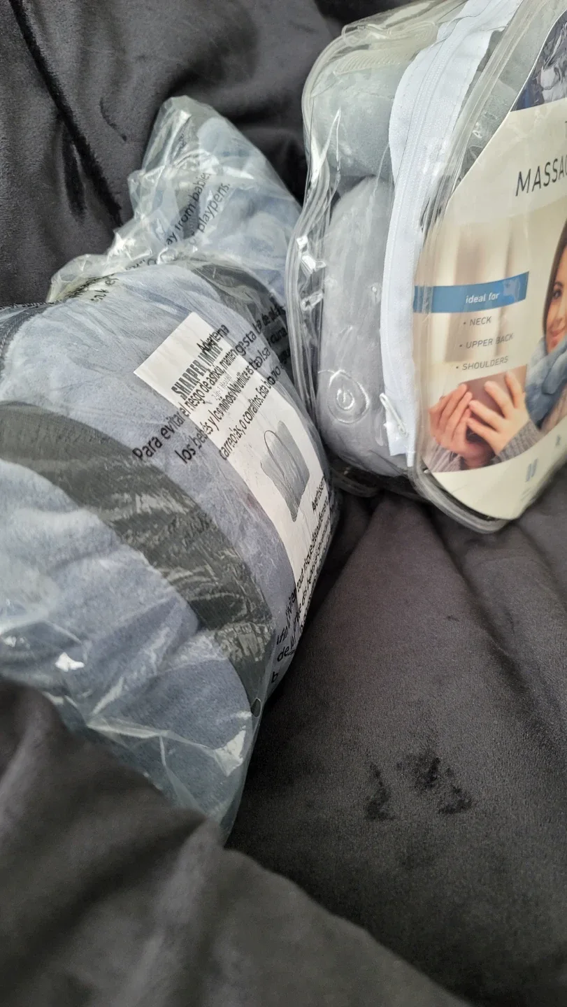 New Sharper Image Travel-Ready Massaging Neck Wrap image indicator(6)