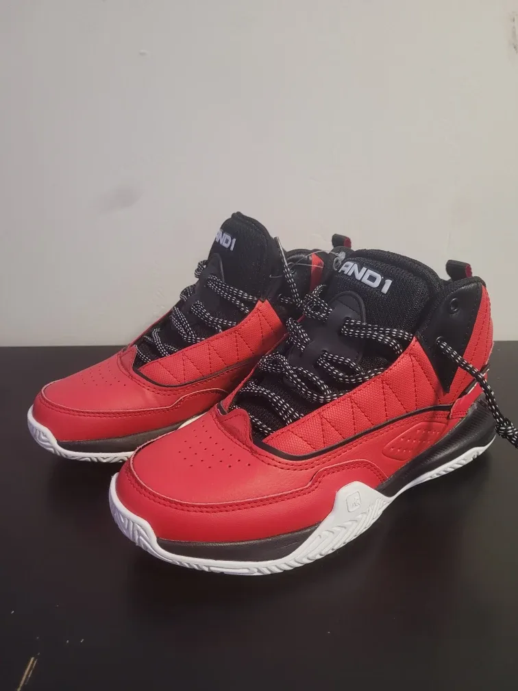 AND1 Red/Black Basketball Shoes - Size 8 image indicator(2)