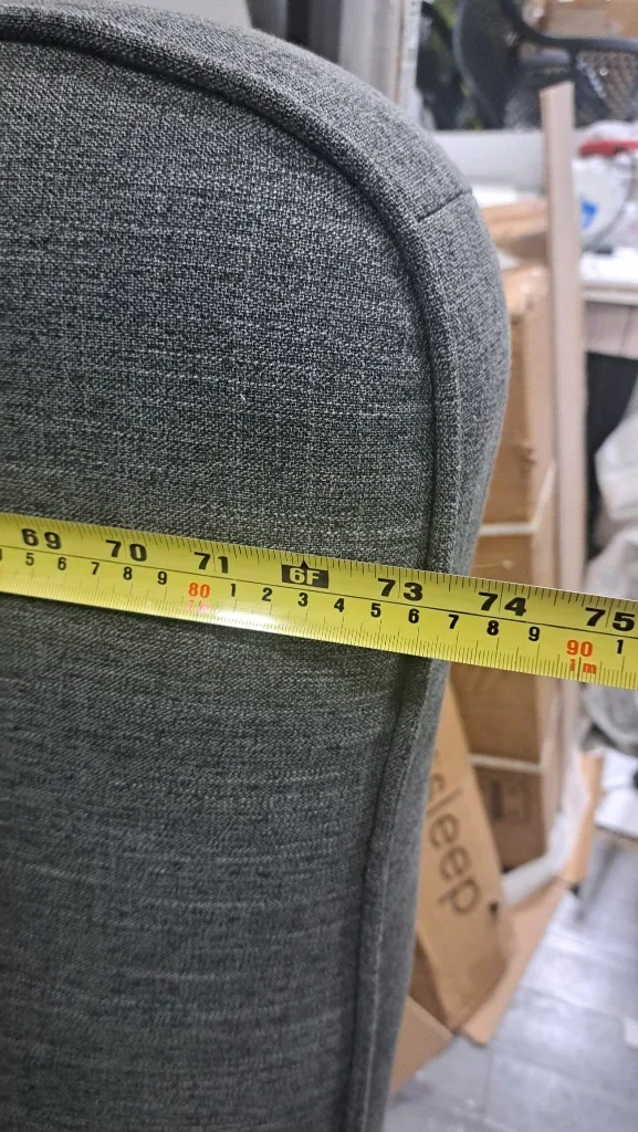 Grey Tufted Mattress (73x55in) image indicator(2)