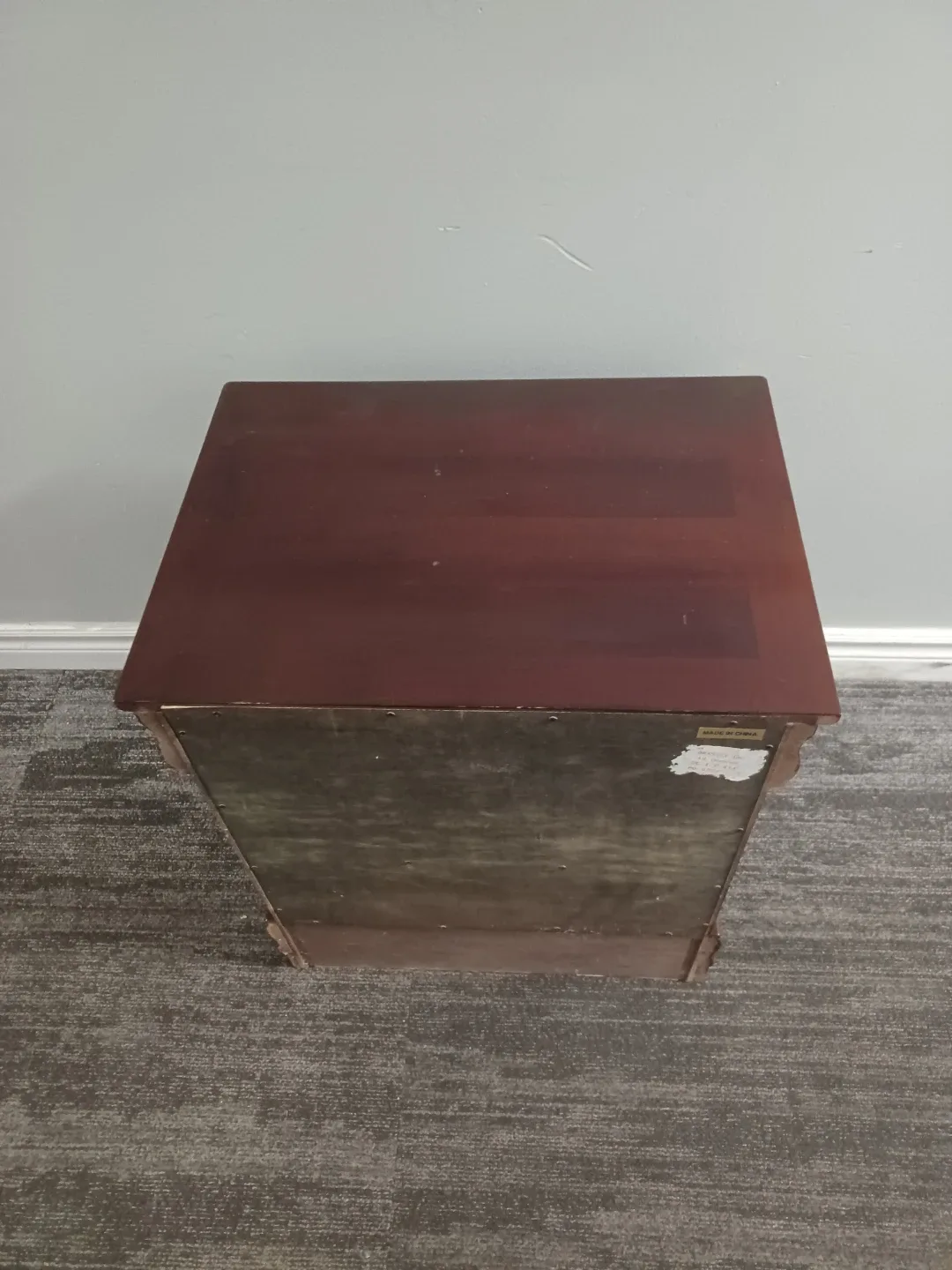 Wooden 3-Drawer Nightstand image indicator(8)