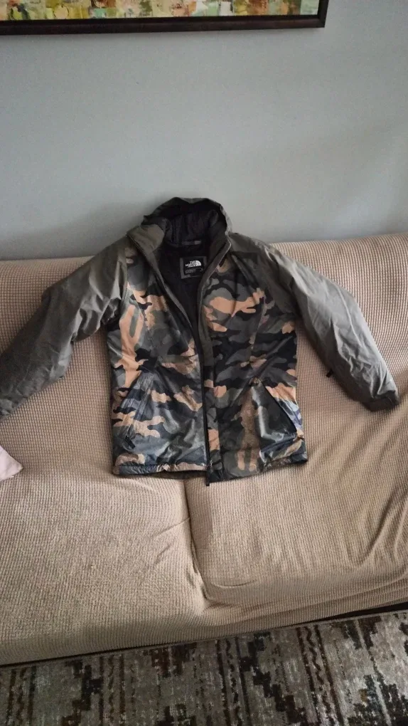 The North Face Camo DryVent Jacket image indicator(5)