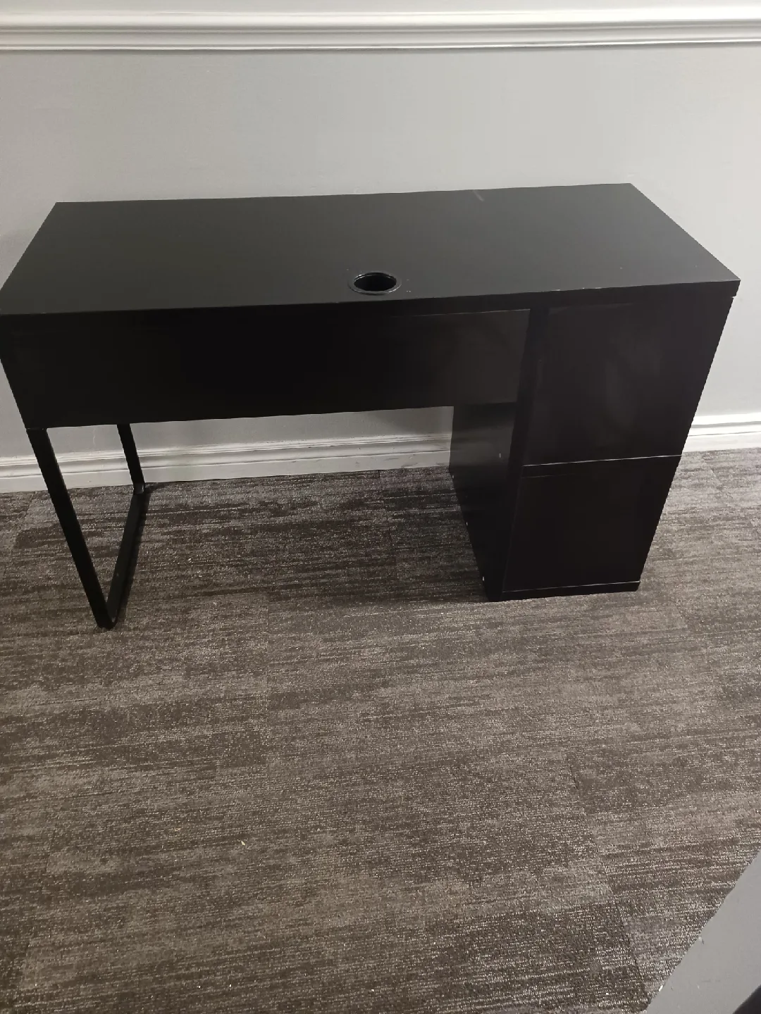 Black Desk with Drawer and Shelves image indicator(8)
