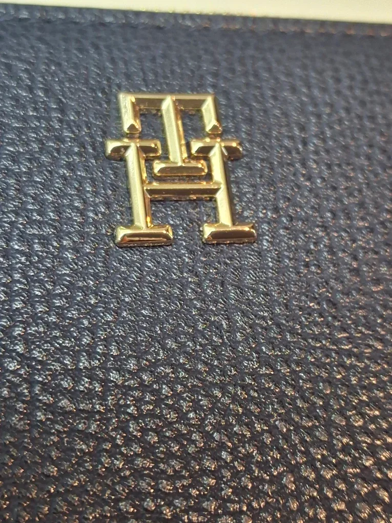 Tommy Hilfiger Wallet - Navy Blue, New with Tags! image indicator(2)