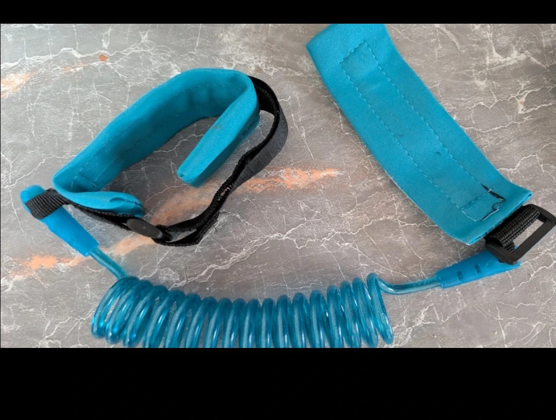 Child Anti Lost Wrist Link Leash - Blue