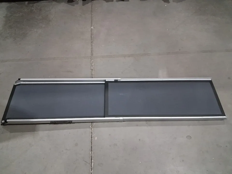 PETSAFE SOLVIT DELUXE EXTRA-LONG TELESCOPING PET RAMP image indicator(4)