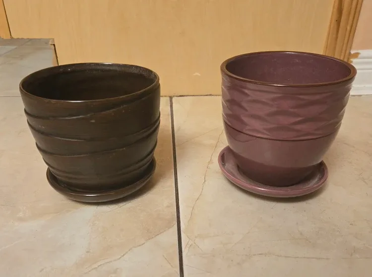 Ceramic Plant Pots image indicator(2)