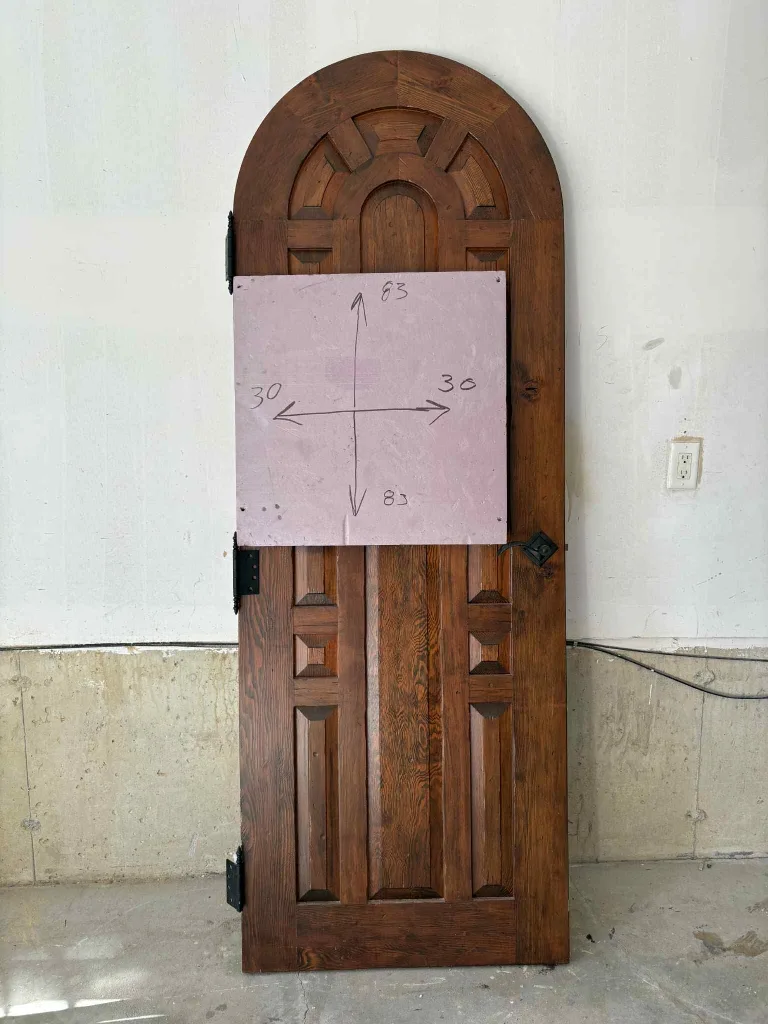 Rustic Arched Wood Door (30"x83") image indicator(3)