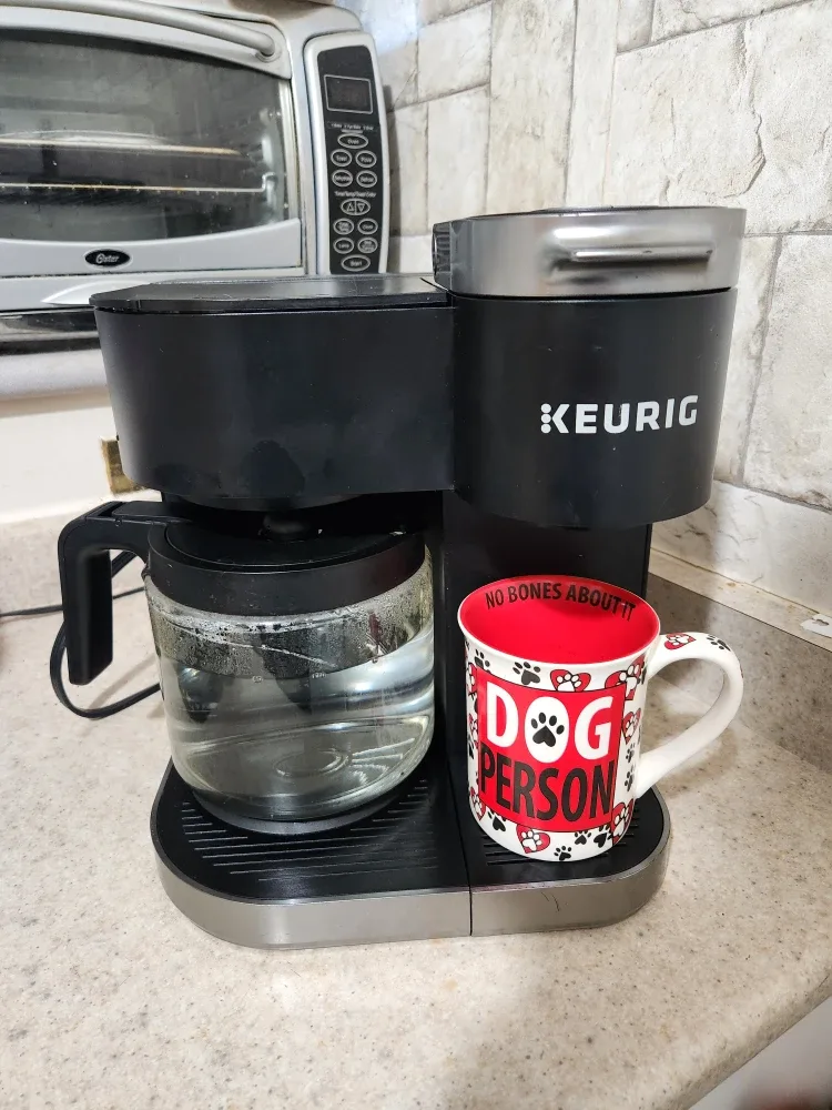 PROGRAMMABLE DIGITAL DUAL KEURIG WITH XL CAROUSEL
