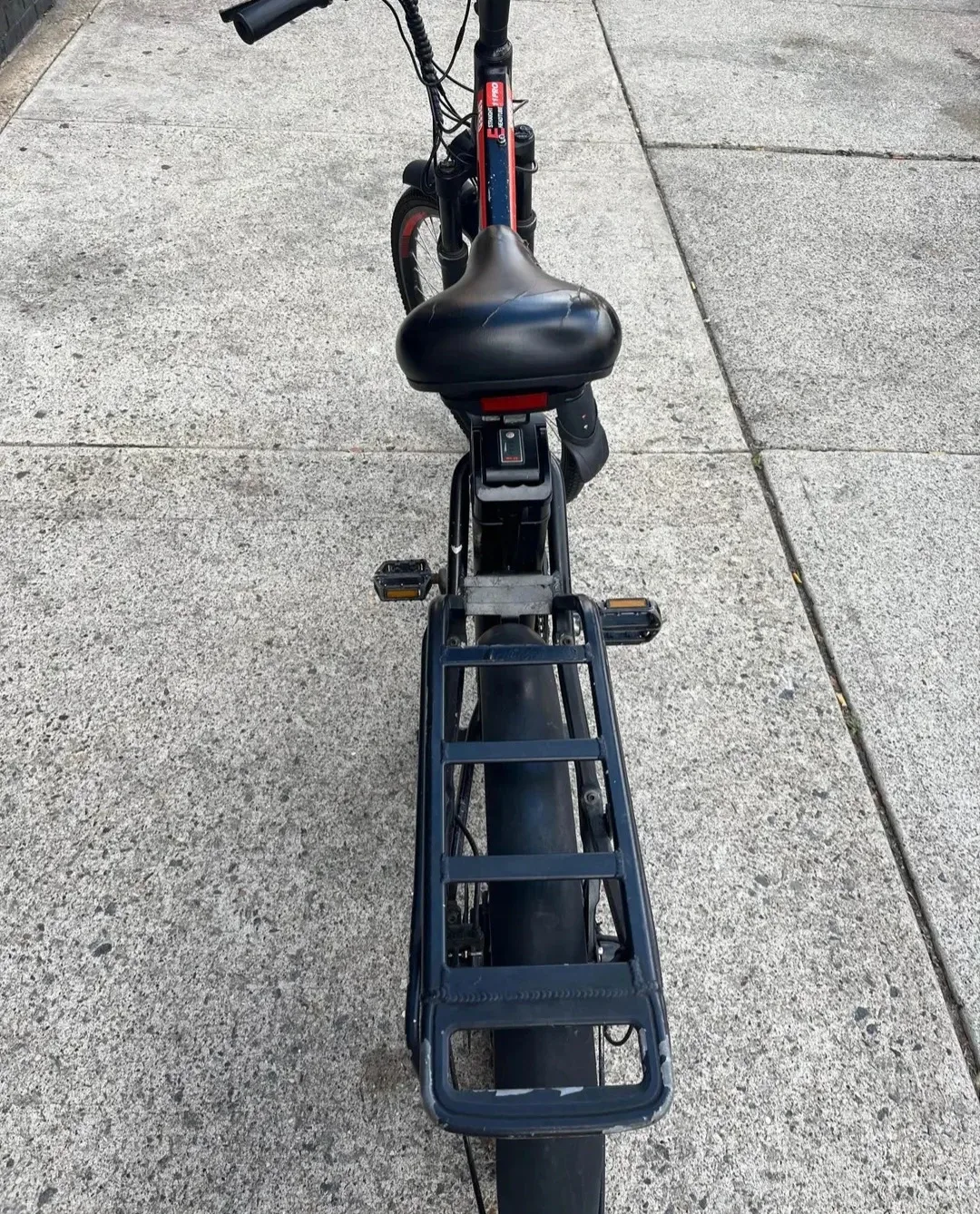 E-11 Pro Electric Bike image indicator(3)