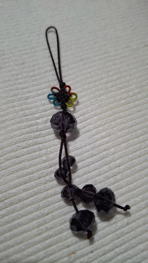 Beaded Phone Charm image indicator(2)