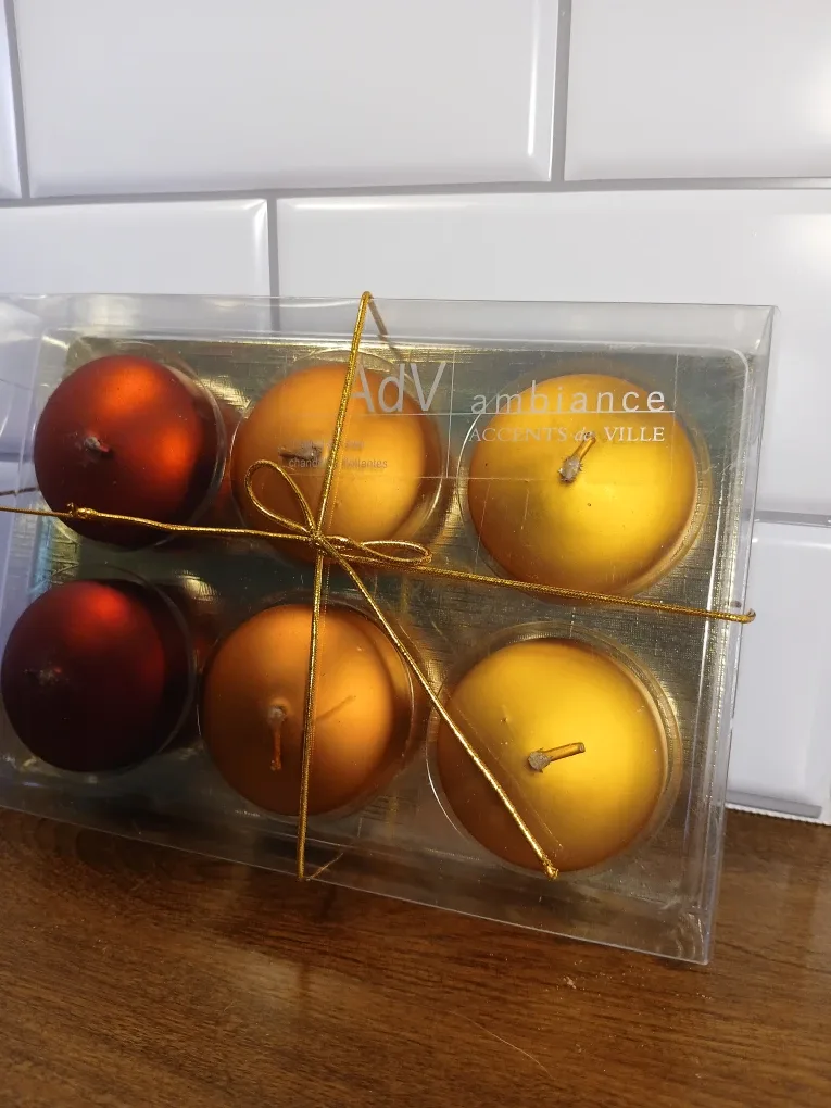 Ambience Metallic Coloured Tea Candles