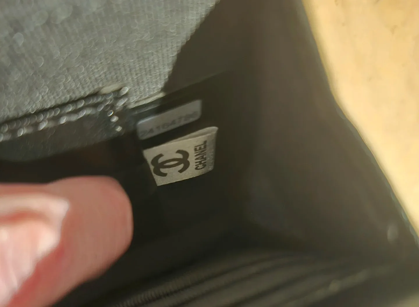 Luxury Clerance,Women’s Fashion,Bags,Belts,Watches & More image indicator(9)