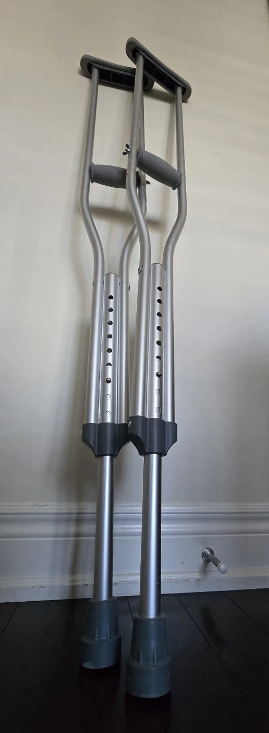 Adjustable Aluminum Crutches - photo 3