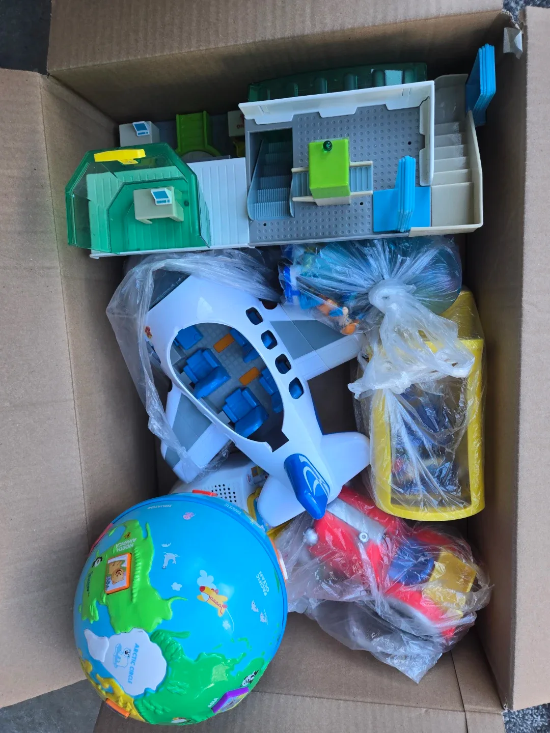 Mixed Lot of Toys