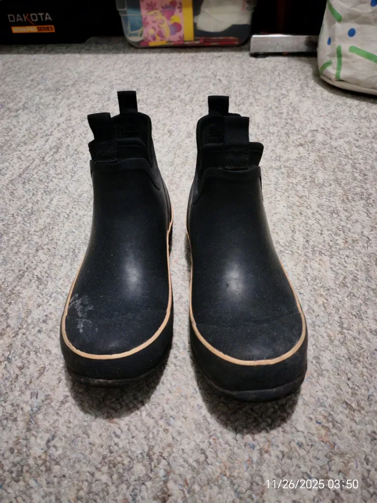 WindRiver Dakota Black Rubber Boots