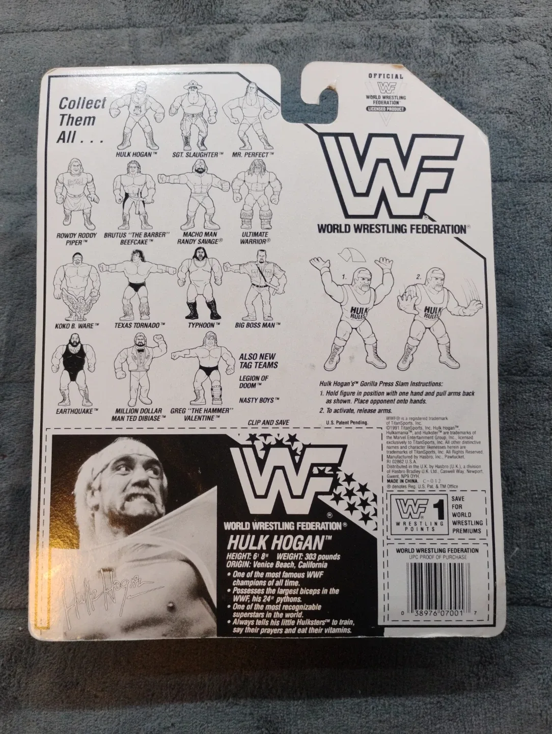 Hasbro Hulk Hogan. MOC 1990 image indicator(2)