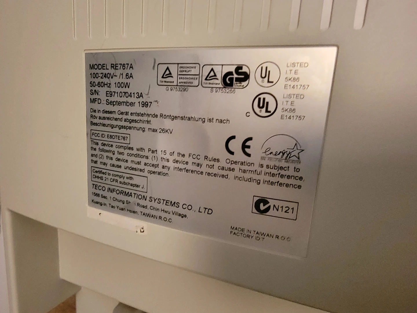16" CRT Monitor - photo 2
