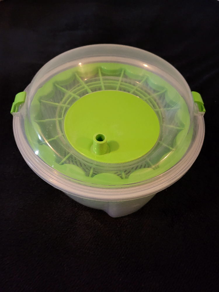Green Salad Spinner - photo 2