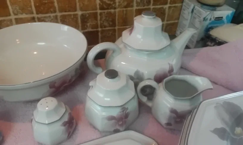 Mikasa complete set of Dishes for 8 with lots  of Serving Pieces image indicator(5)