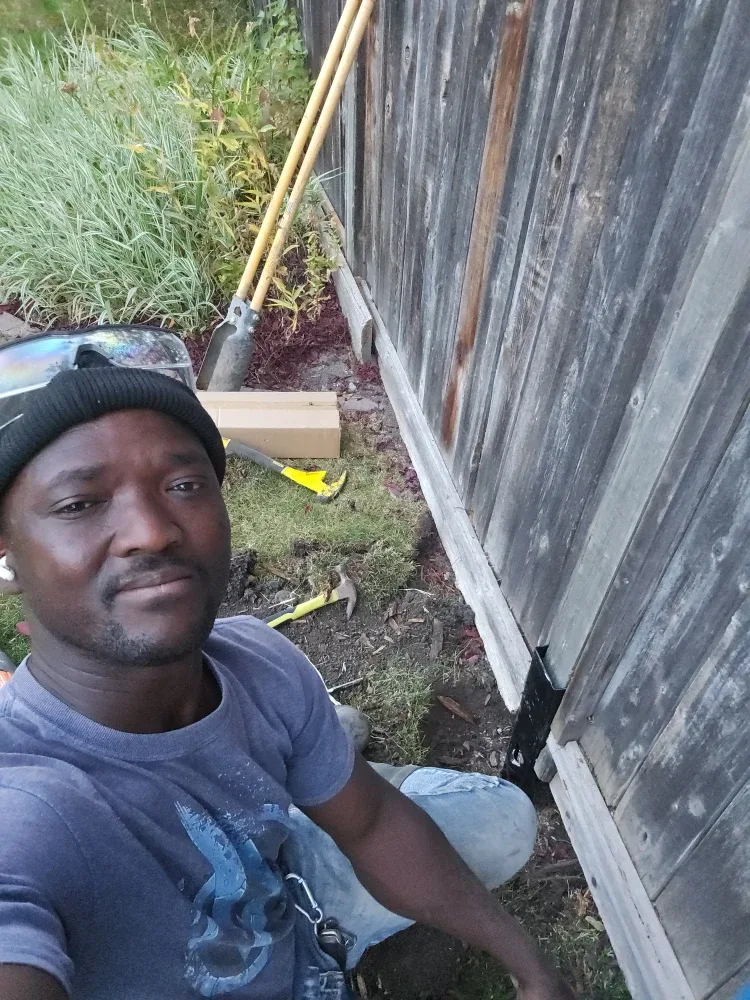 Snow removal, fall and spring clean up, decks and fences. image indicator(4)