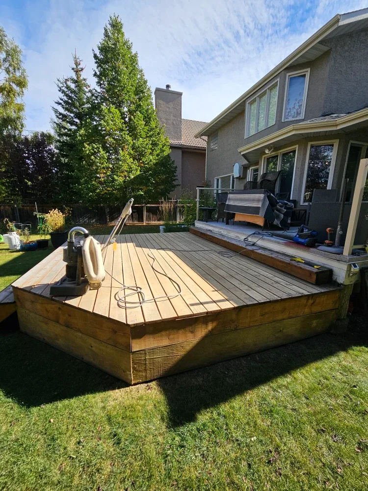 Snow removal, fall and spring clean up, decks and fences. image indicator(6)