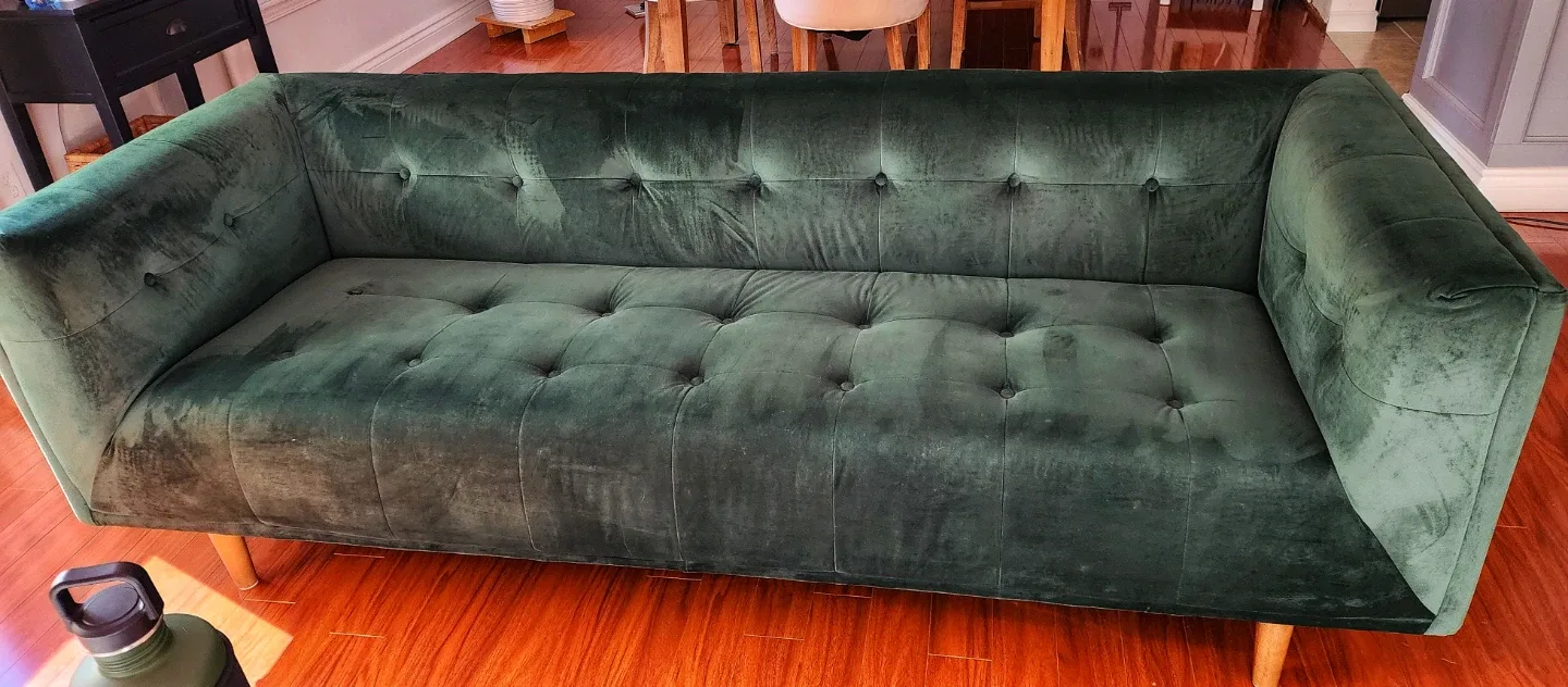 Green Velvet Sofa image indicator(2)