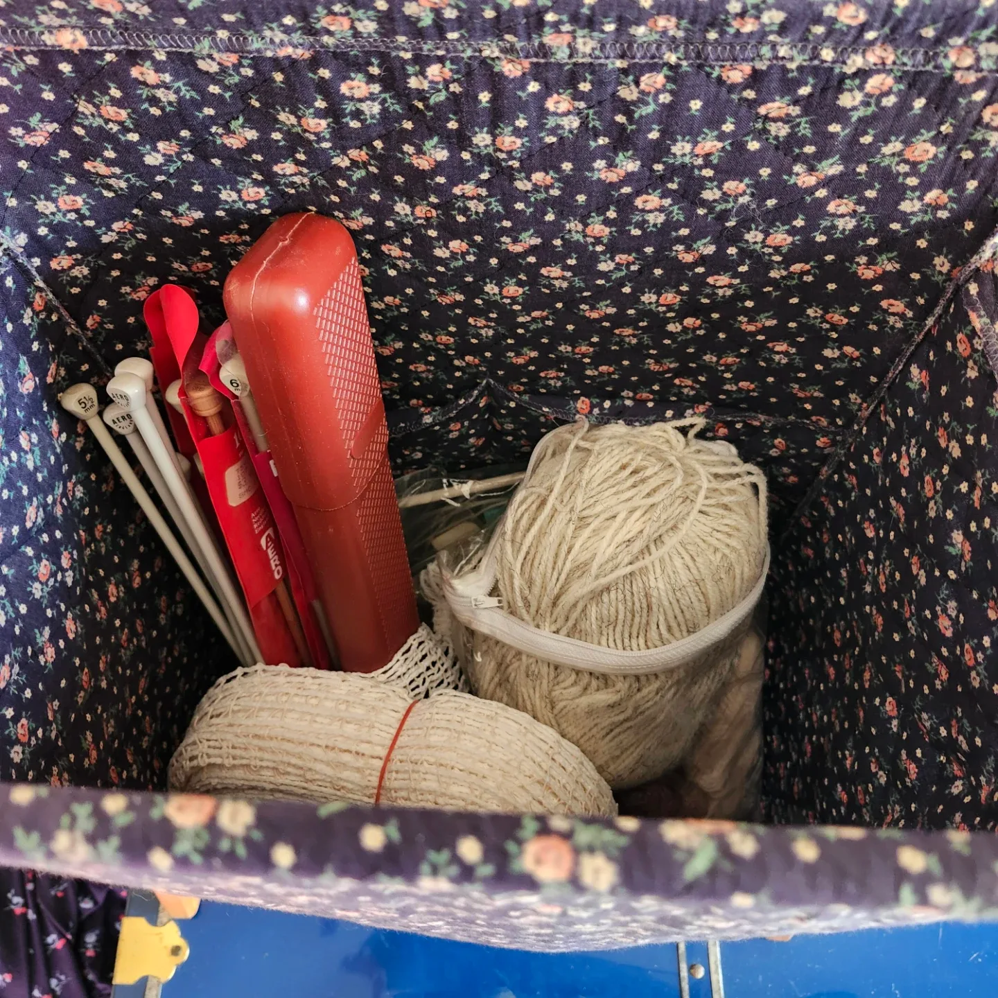 Knitting Needles, Yarn, and Fabric Rack image indicator(6)