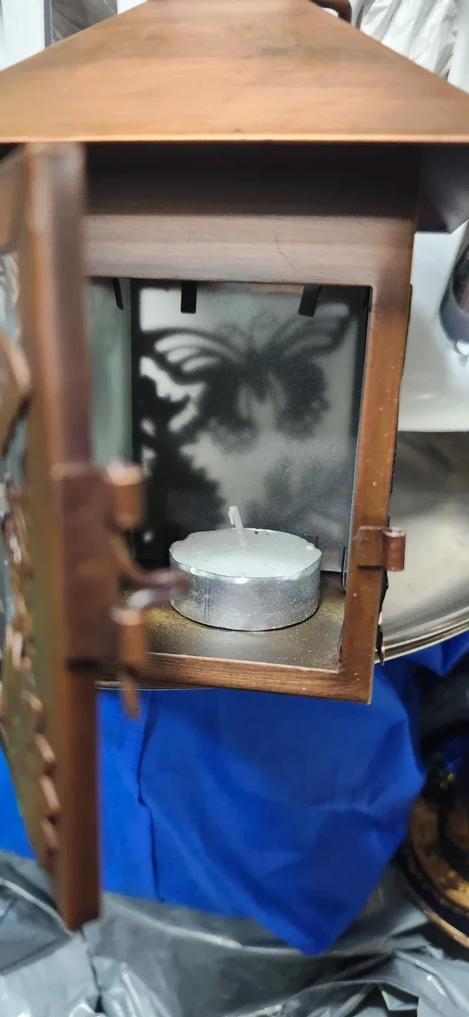 Butterfly Lantern with Stand image indicator(7)